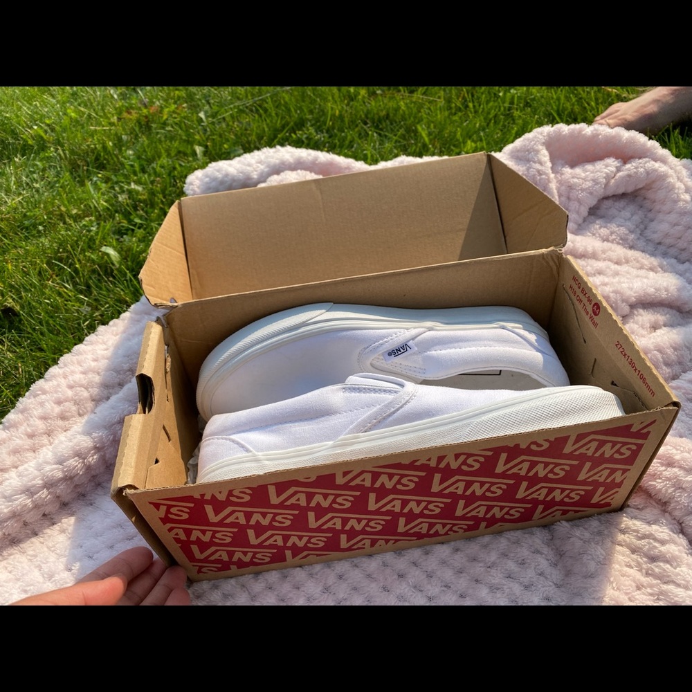 White vans